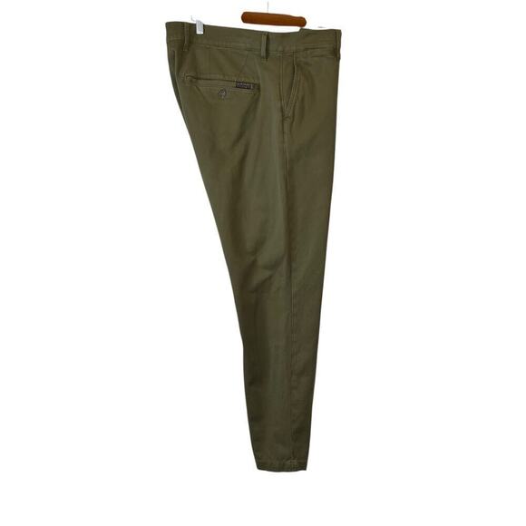 7 for All Mankind Go-To Chino in Military Green Men's Size 40 x 31 - Picture 3 of 15